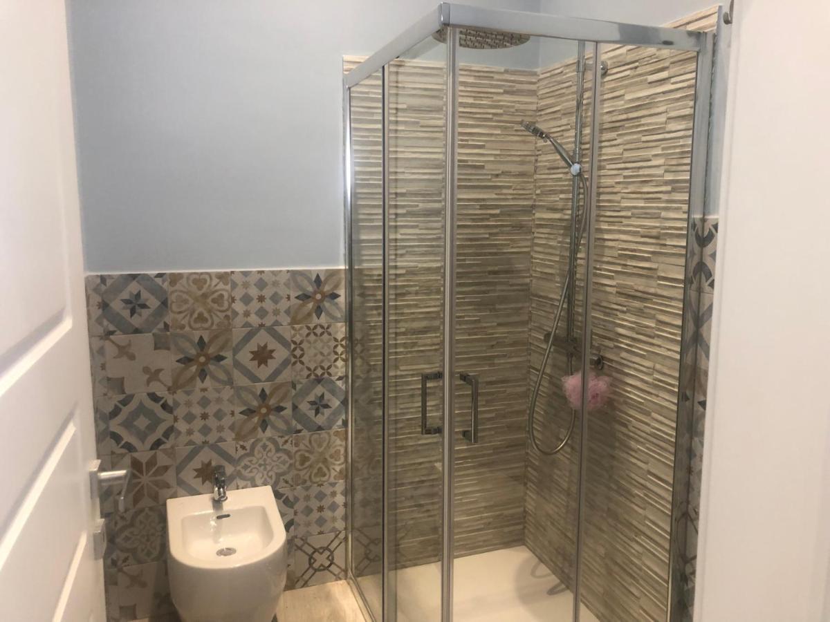 Apartment Alfonzetti-5 Min Walk To Central Train And Bus Station Catania Kültér fotó